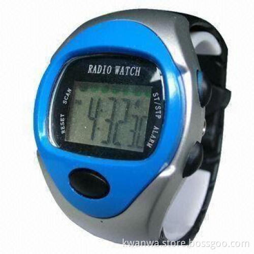 Multifunction watch with FM radio, date display, daily alarm and stopwatch functions